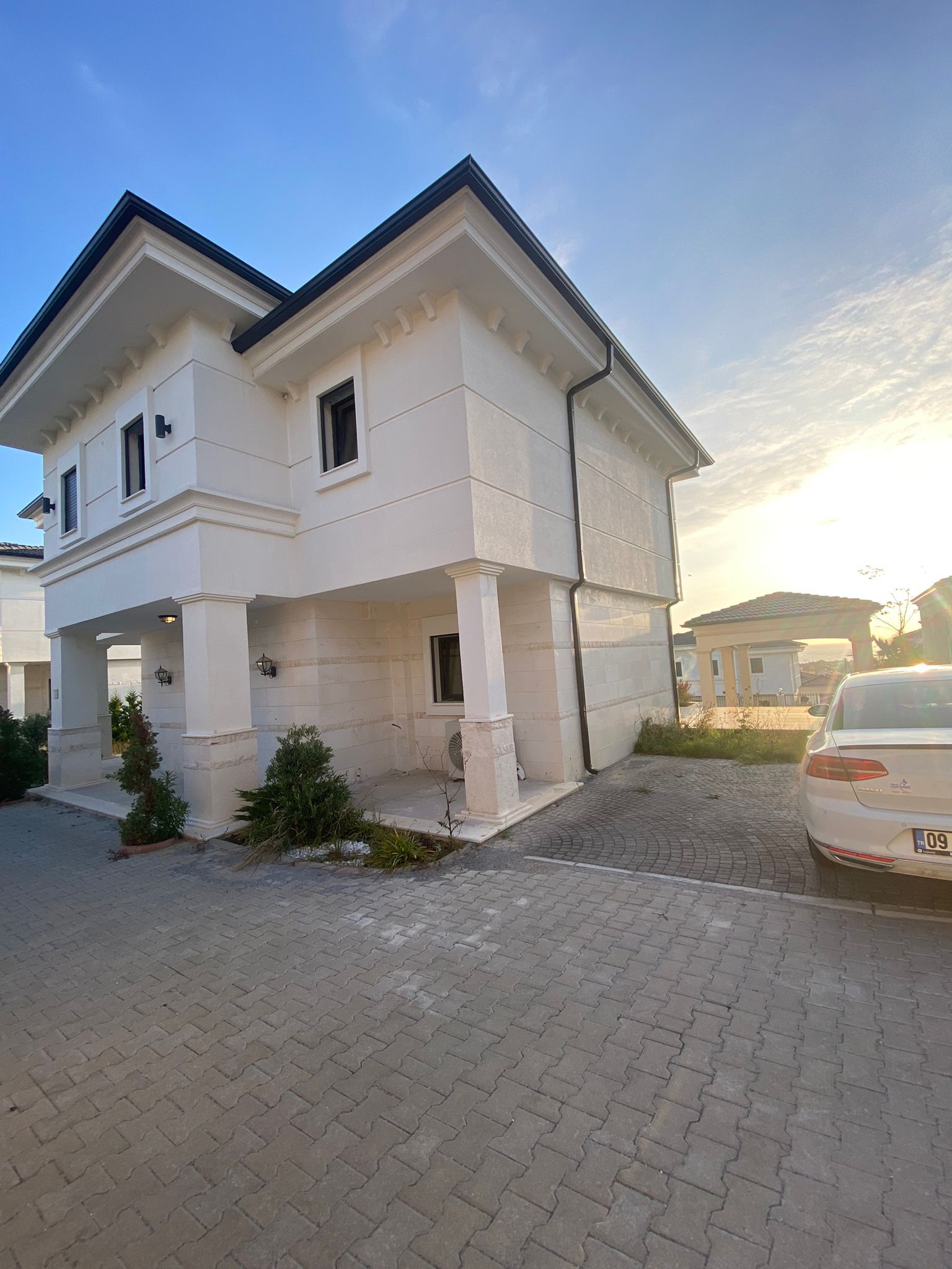 ZERO VILLA FOR SALE IN KUSADASI SOGUCAK WITH FULL SEA VIEW.
