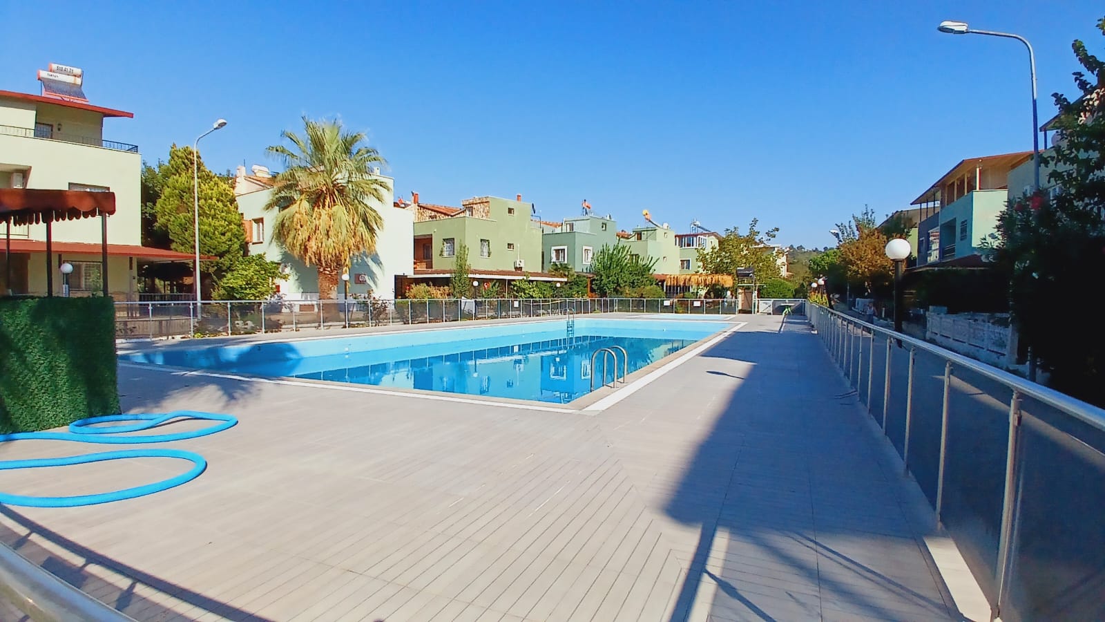 5+1 FOR SALE IN A CORNER LOCATION IN KUŞADASI SOGUCAK WITH NO EXPENSE!!