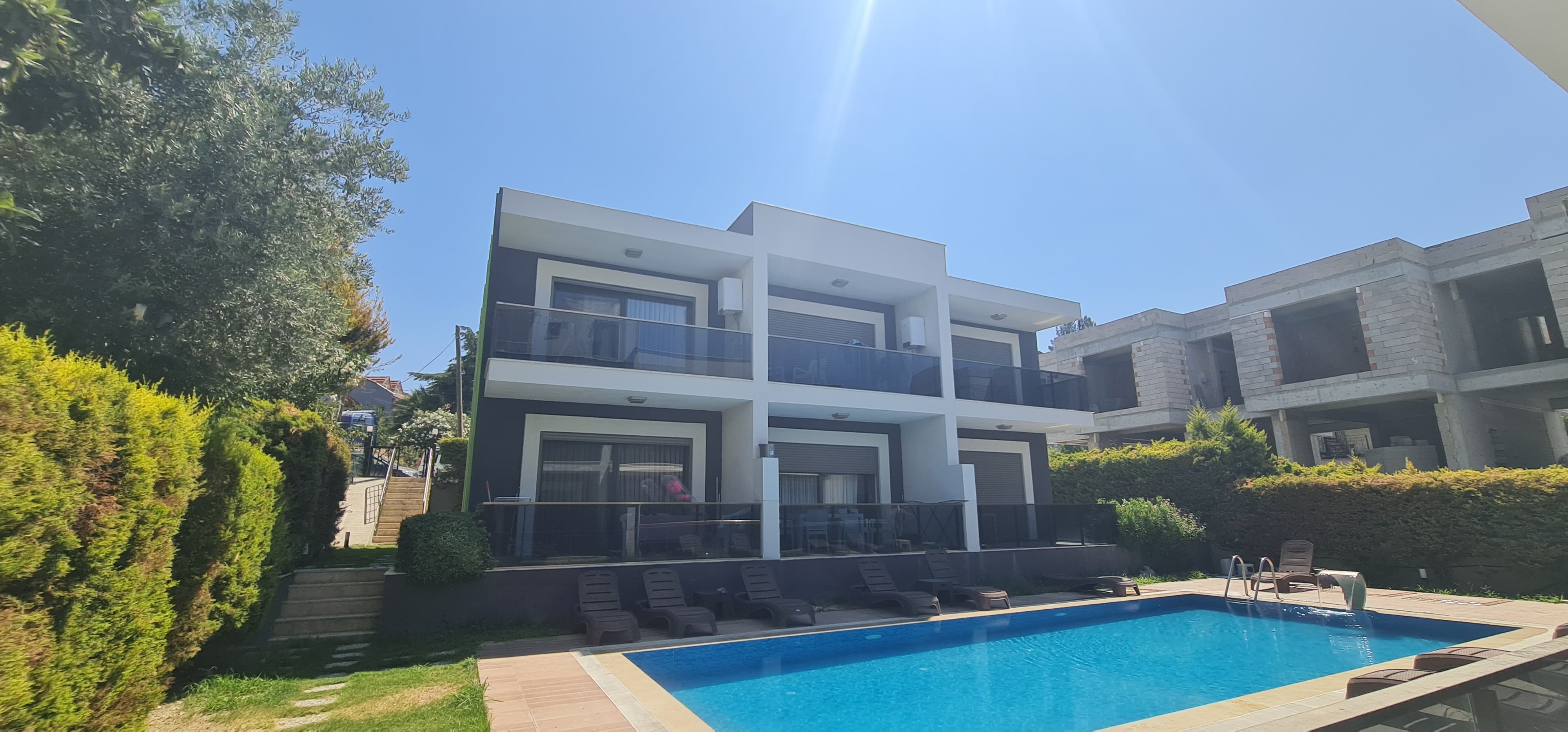 2+1 VILLA IN KUSADASI LADİES BEACH