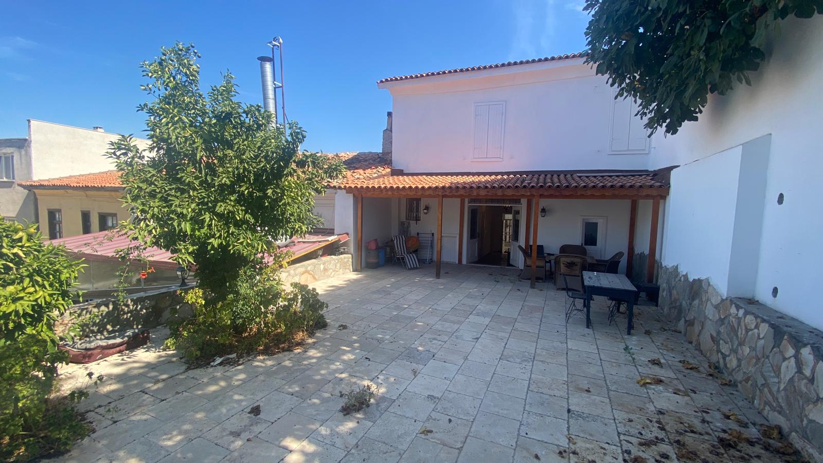 AFFORDABLE 3+1 VILLA IN KUSADASI CENTER.